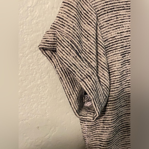 Rag & Bone The Knit V-Neck Striped Tee - Picture 3 of 8